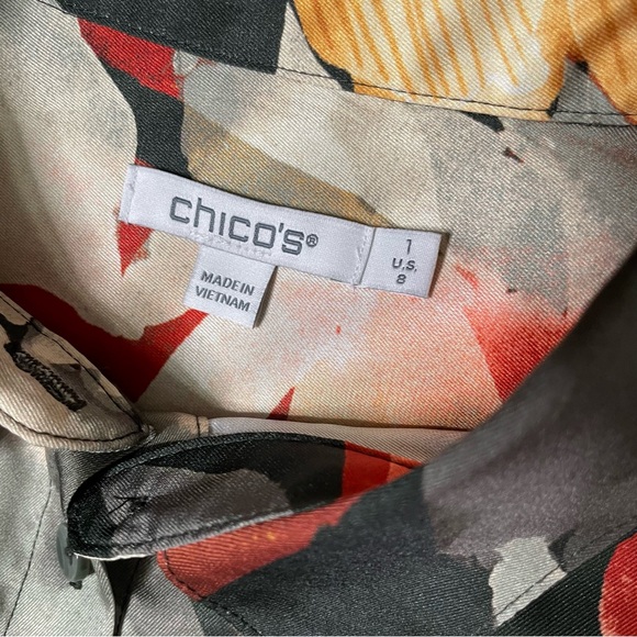 Chico’s Floral Faux Silk Button Front Blouse - Picture 10 of 12